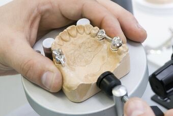 Diamond tool for dental technology in use